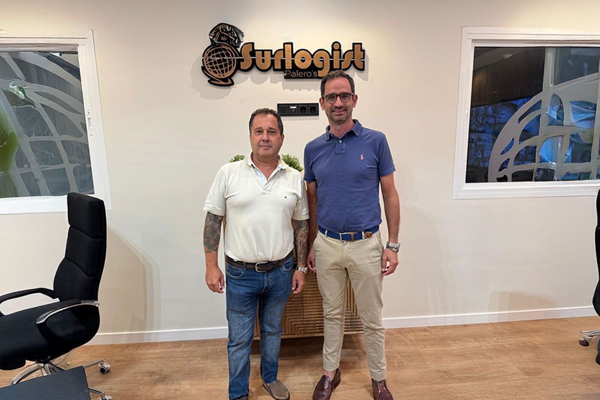 Alejando Martínez Nuestro director junto a Don Alejandro Martínez director comercial del puerto de Málaga en las instalaciones de Surlogist