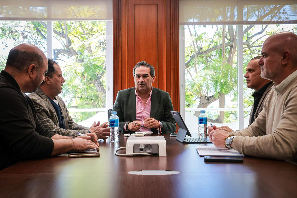 Réunion à l'Association des municipalités de la Costa del Sol occidentale