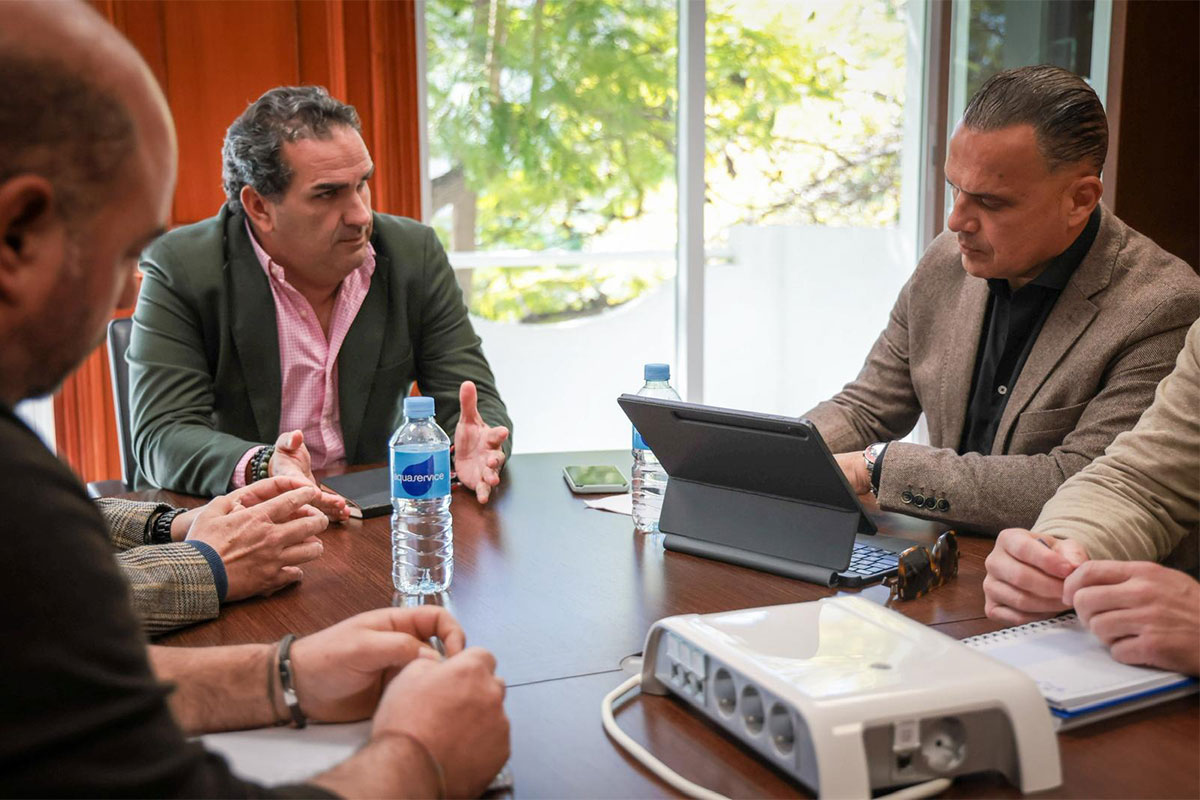 Réunion à l'Association des municipalités de la Costa del Sol occidentale